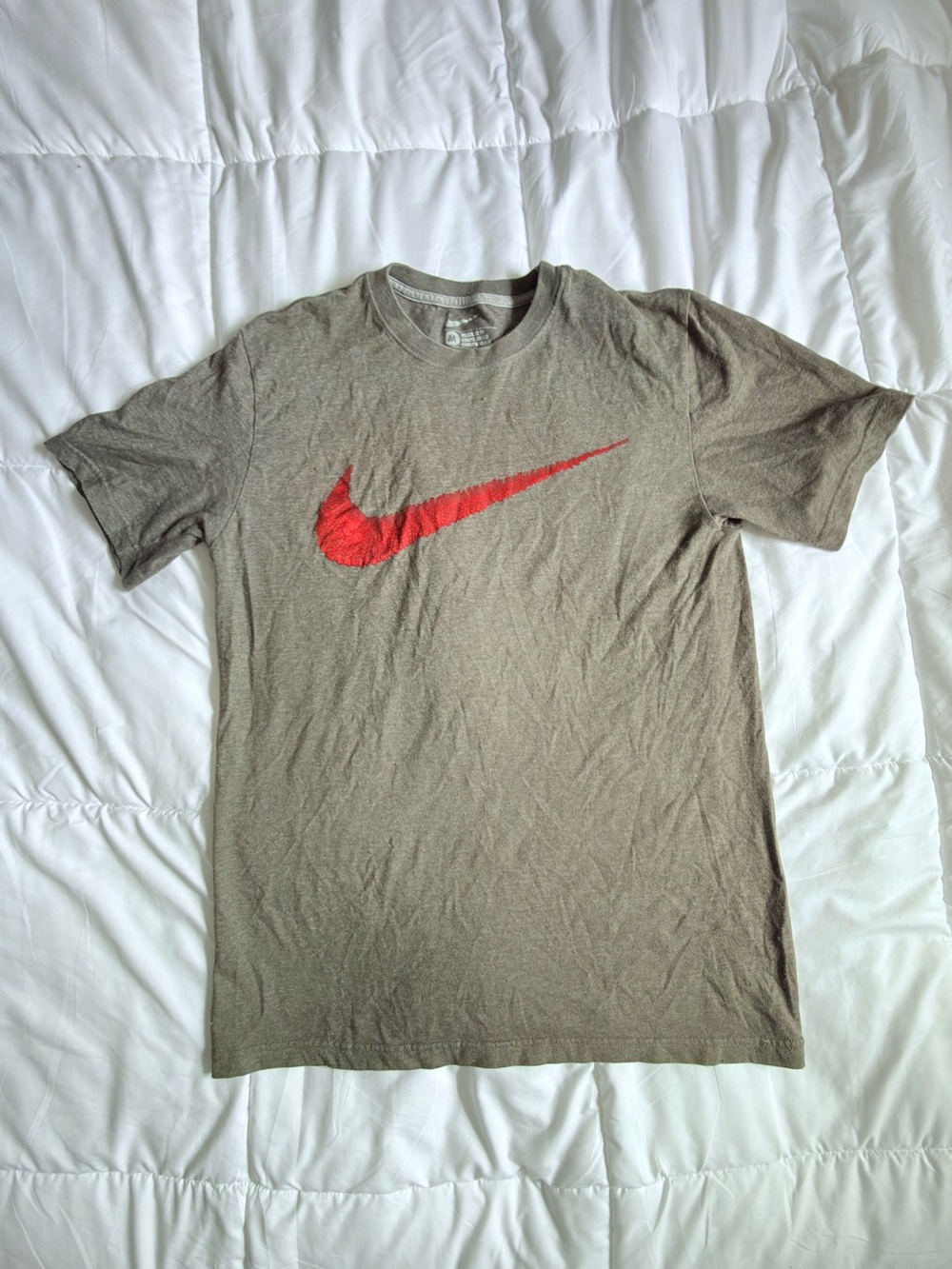 nike tee: grey w/ red swoosh